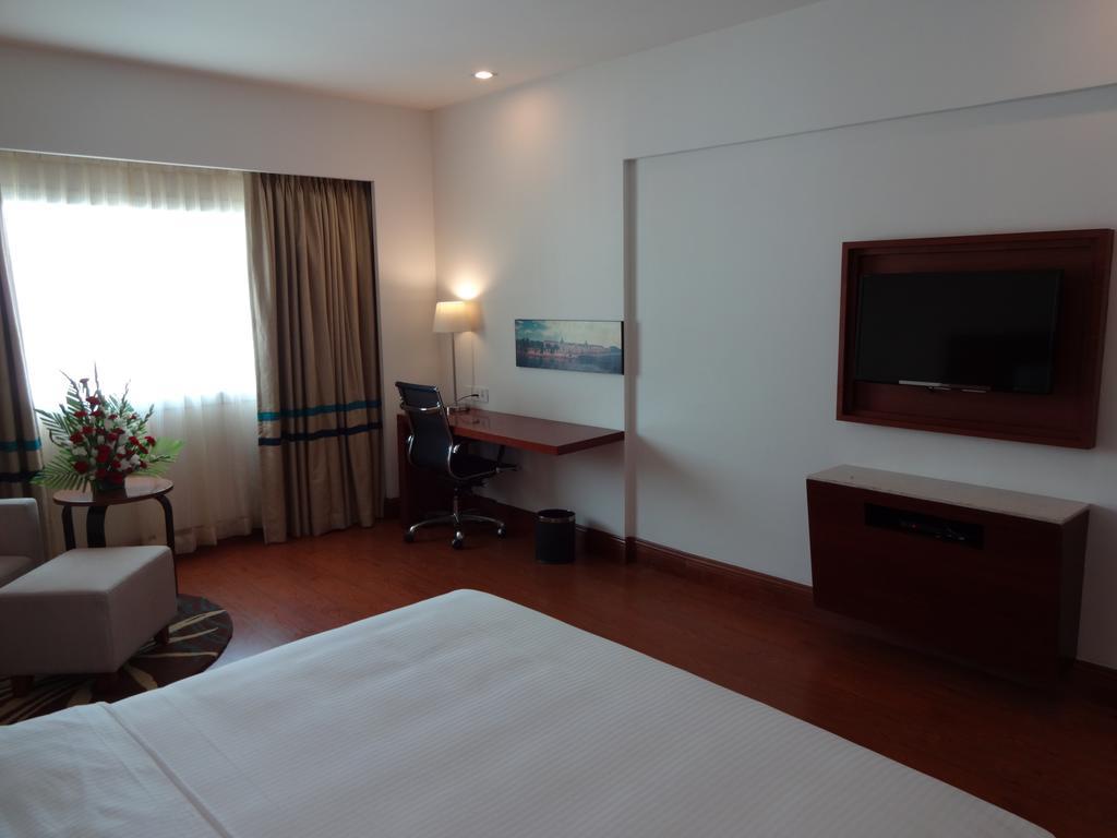 Hotel Abu Palace Madras Kamer foto
